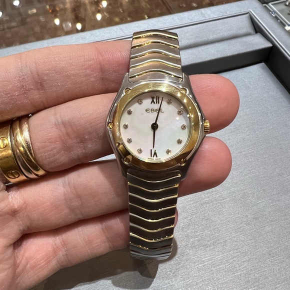 EBEL WAVE 18k Gold and Stainless Steel Mother of Pearl Diamond Dial - Picture 5 of 9